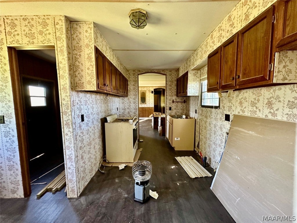 331 Bobby Jones Road Geneva, AL 36340 - Photo 5 of 14 Gallery Image 5