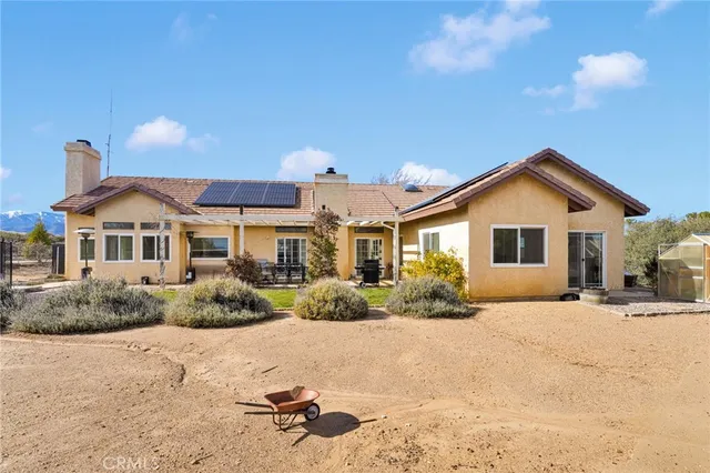 $679,500 | 8249 Beaver Avenue, Phelan, CA 92371