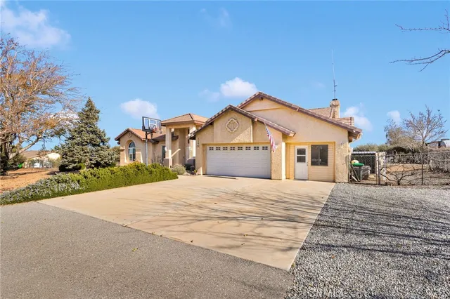 $679,500 | 8249 Beaver Avenue, Phelan, CA 92371