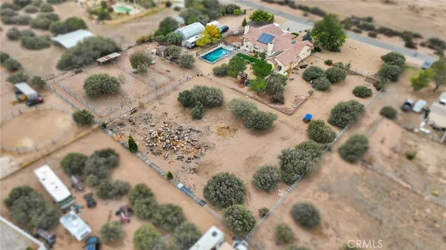 $679,500 | 8249 Beaver Avenue, Phelan, CA 92371