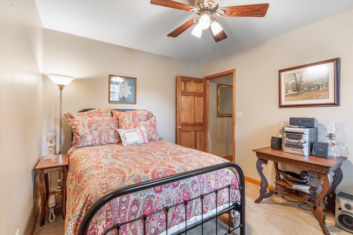 690 Dailey Hill Road Ringgold, GA 30736 - Photo 20 of 41 20-IMG_1410 w