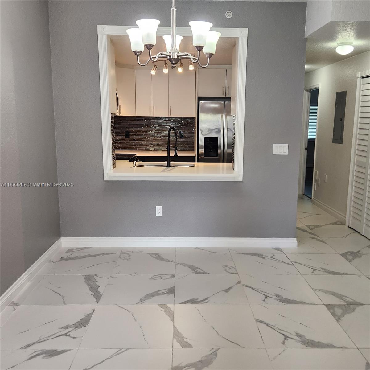 2941 Riverside Drive, Unit 102 Coral Springs, FL 33065 - Photo 11 of 37 a view of a livingroom with a furniture