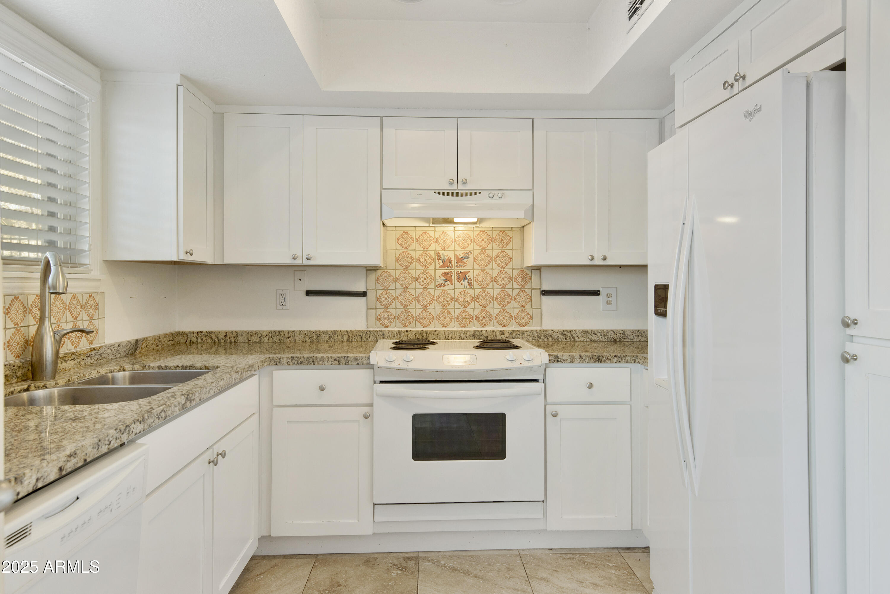1402 East Osborn Road, Unit 7 Phoenix, AZ 85014 - Photo 7 of 20 _DSC1096