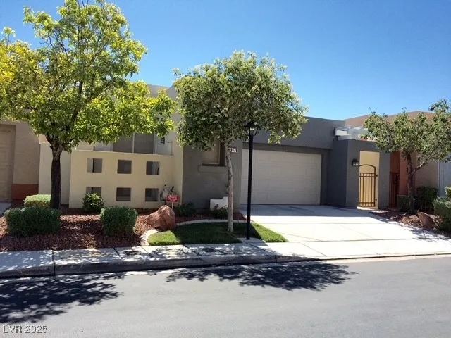 $2,300 | 9176 Aqueduct Street, Las Vegas, NV 89123