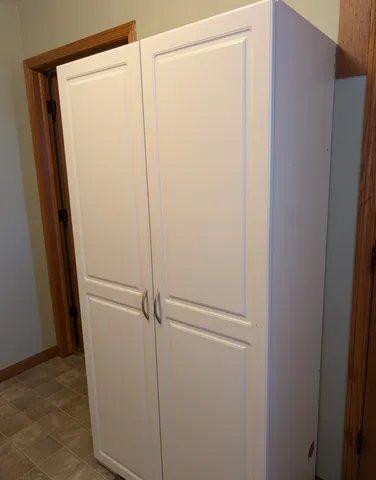 $1,495 | 112 Wright Drive, Utica, IL 61373