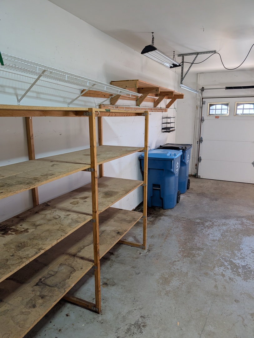 112 Wright Drive Utica, IL 61373 - Photo 14 of 30 a view of a room with racks