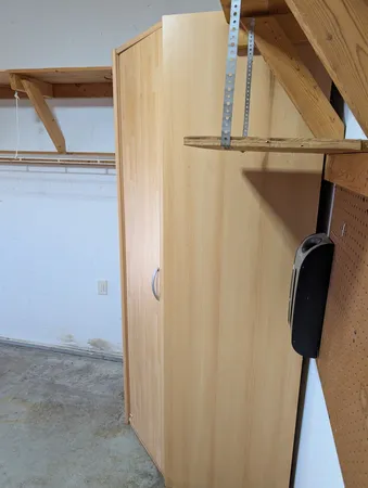 a view of walk in closet