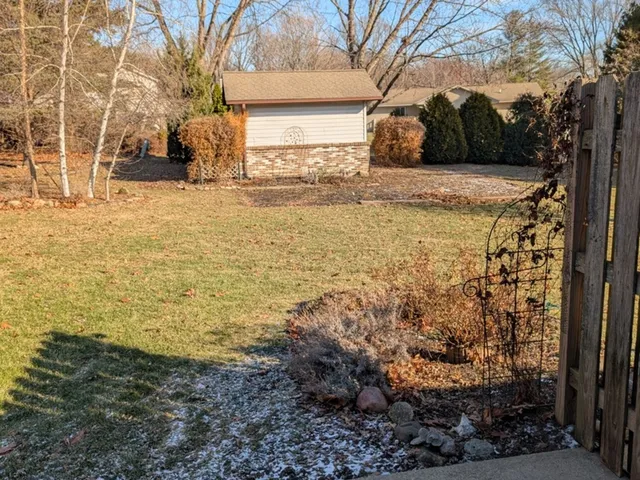 $1,495 | 112 Wright Drive, Utica, IL 61373