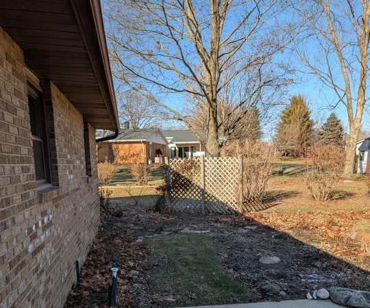 $1,495 | 112 Wright Drive, Utica, IL 61373