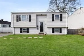 $579,900 | 345 Post Road, Warwick, RI 02888