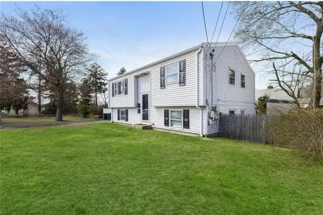 $579,900 | 345 Post Road, Warwick, RI 02888