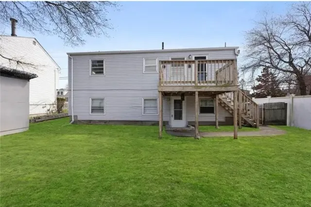 $579,900 | 345 Post Road, Warwick, RI 02888