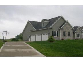 8277 South Stone Ridge Road Bloomington, IN 47401 - Photo 2 of 12 Gallery Image 2