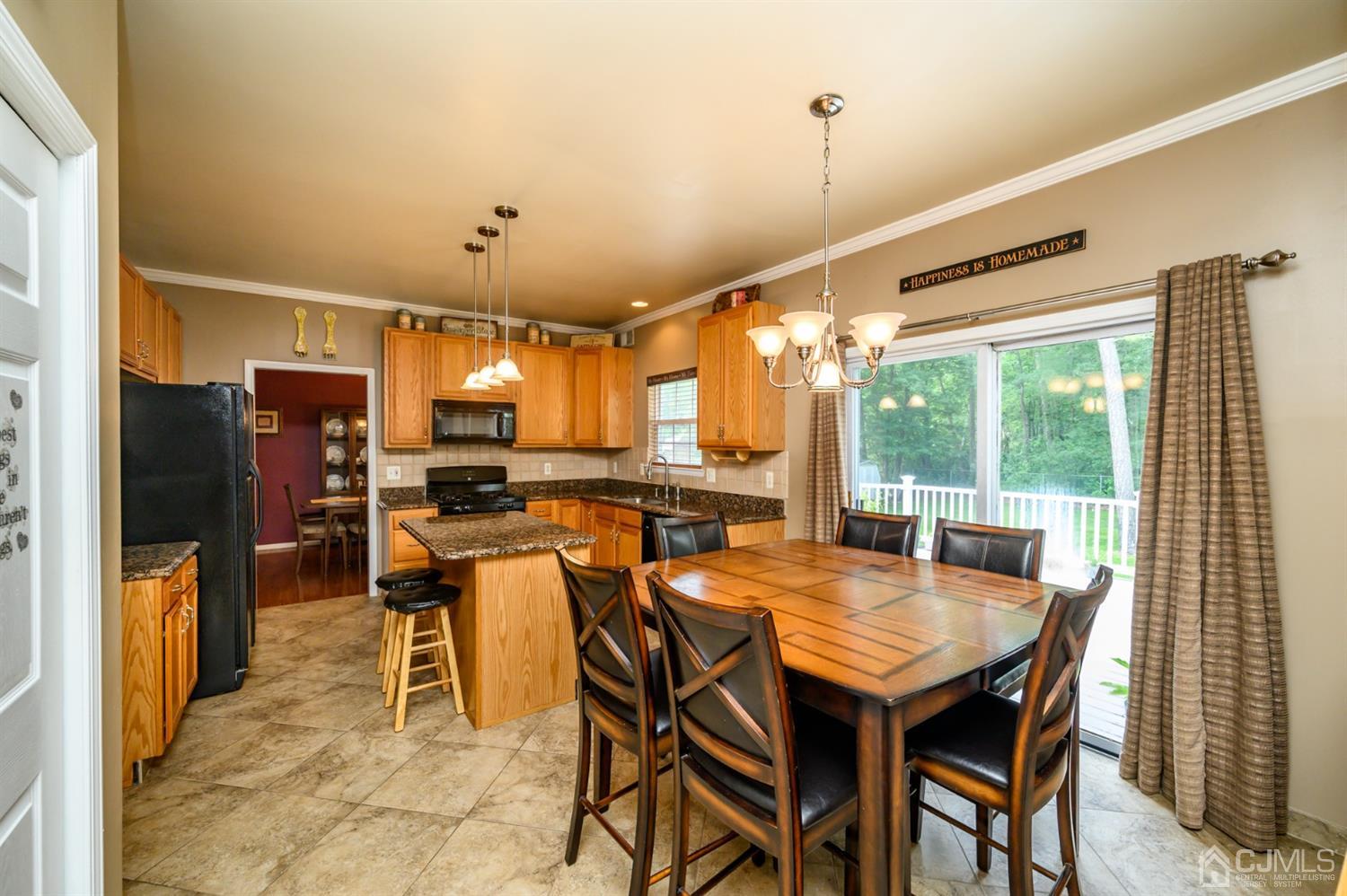 24 Goldfinch Road Jackson, NJ 08527 - Photo 11 of 48 Gallery Image 11