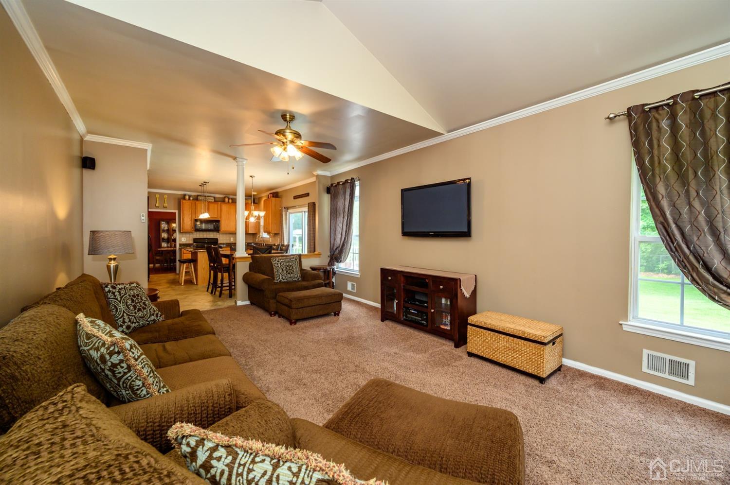 24 Goldfinch Road Jackson, NJ 08527 - Photo 14 of 48 Gallery Image 14