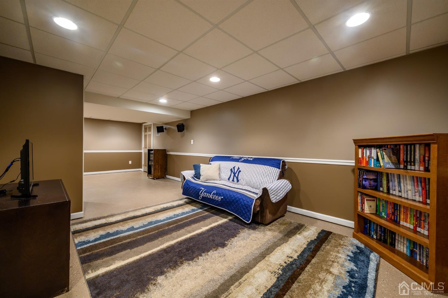 24 Goldfinch Road Jackson, NJ 08527 - Photo 37 of 48 Gallery Image 37