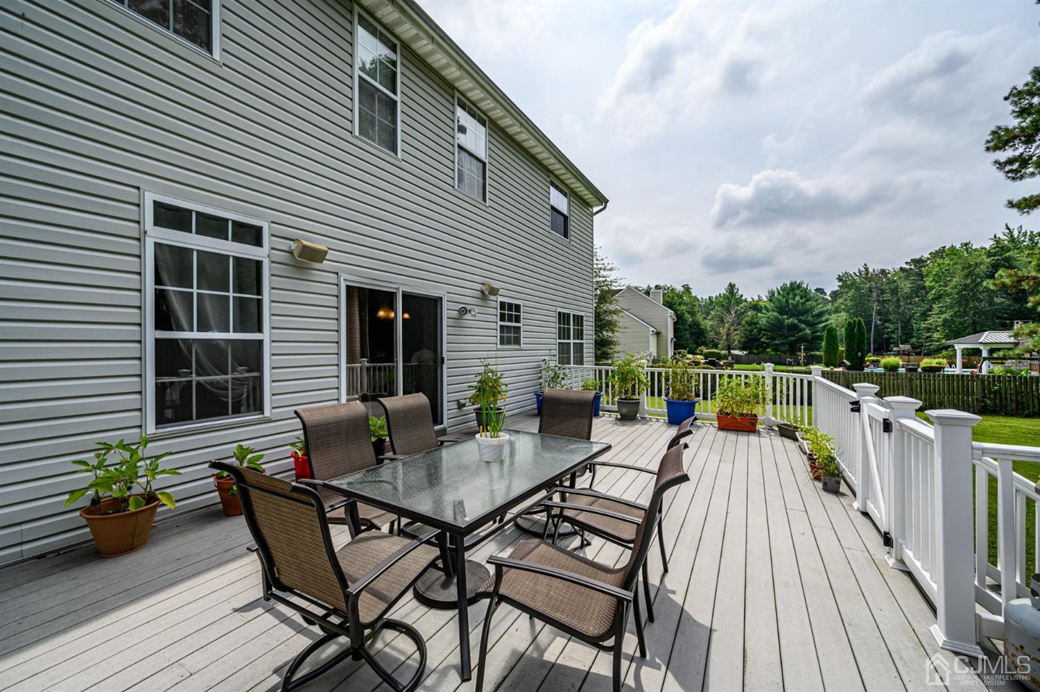 24 Goldfinch Road Jackson, NJ 08527 - Photo 39 of 48 Gallery Image 39