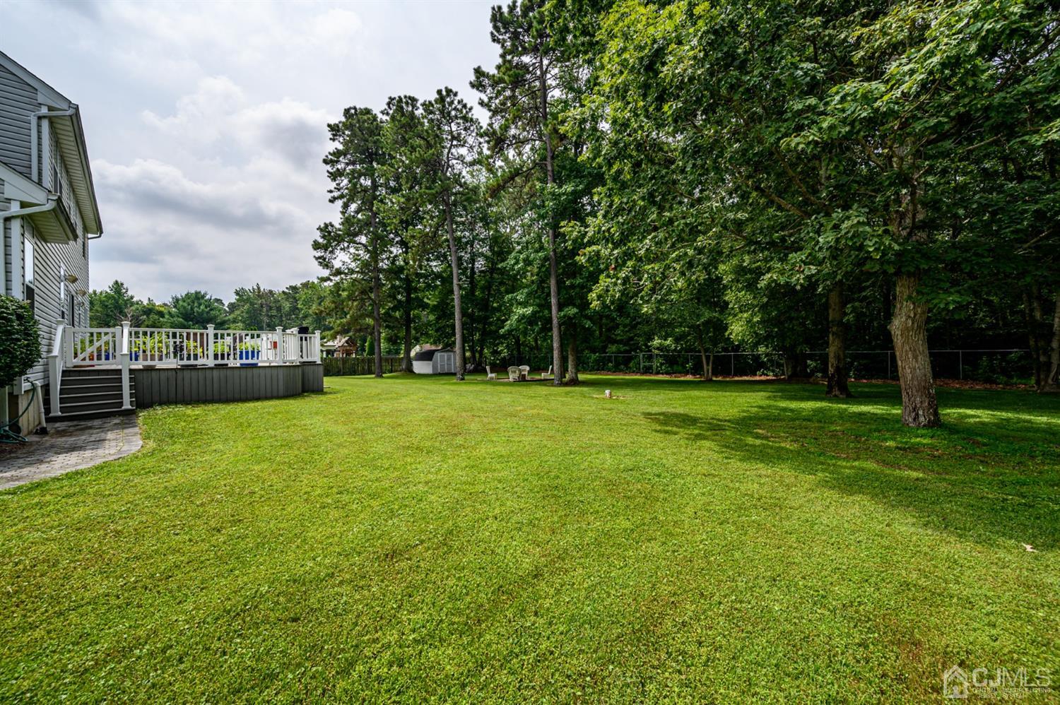 24 Goldfinch Road Jackson, NJ 08527 - Photo 43 of 48 Gallery Image 43