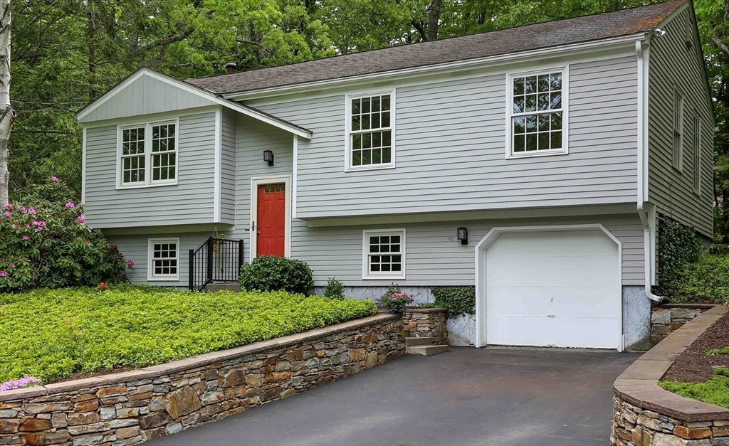 60 Wrentham Road Worcester, MA 01602 - Photo 1 of 39