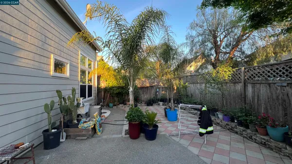 $649,000 | 2512 Covelline Street, Santa Rosa, CA 95407