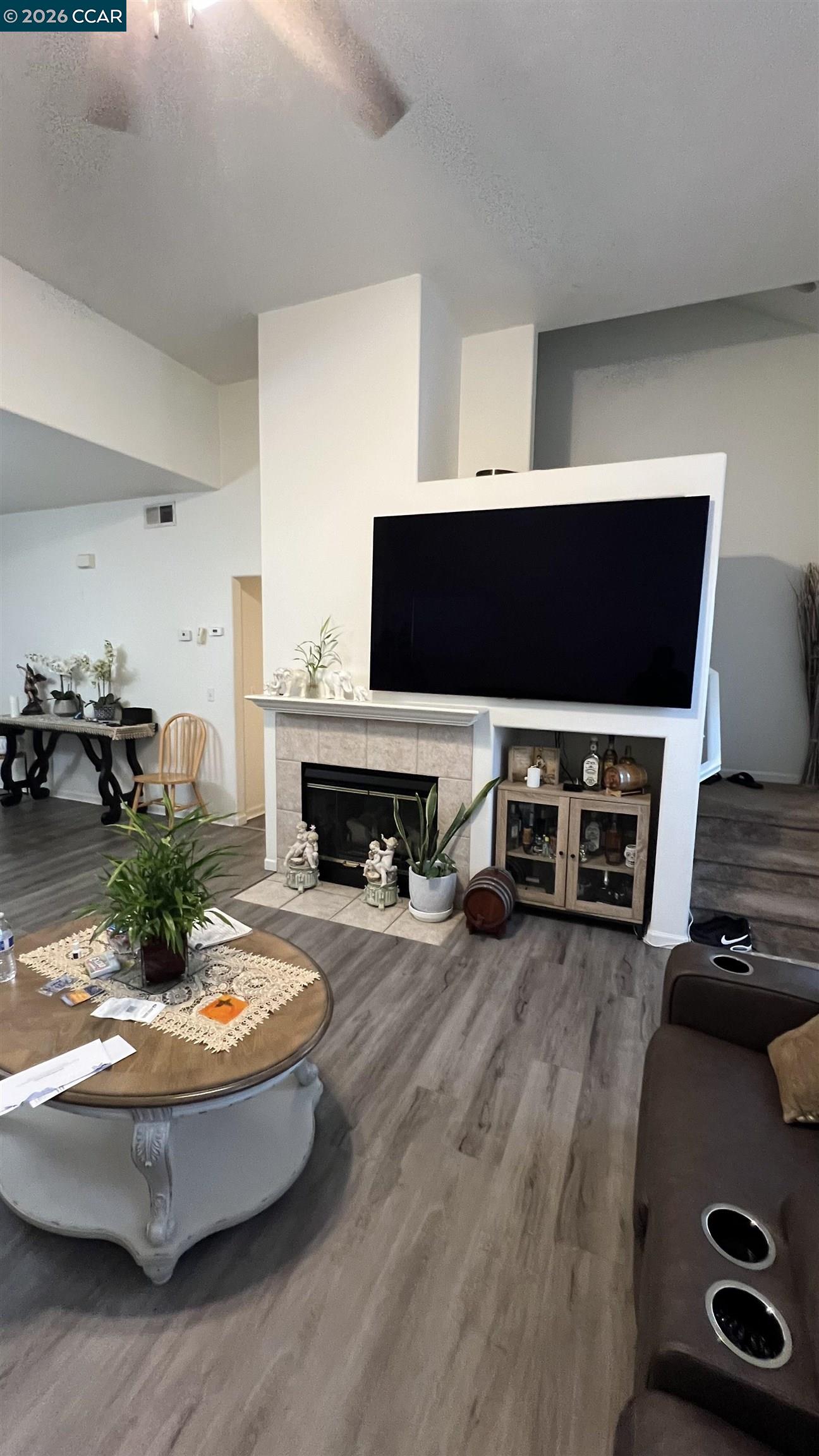 2512 Covelline Street Santa Rosa, CA 95407 - Photo 6 of 27