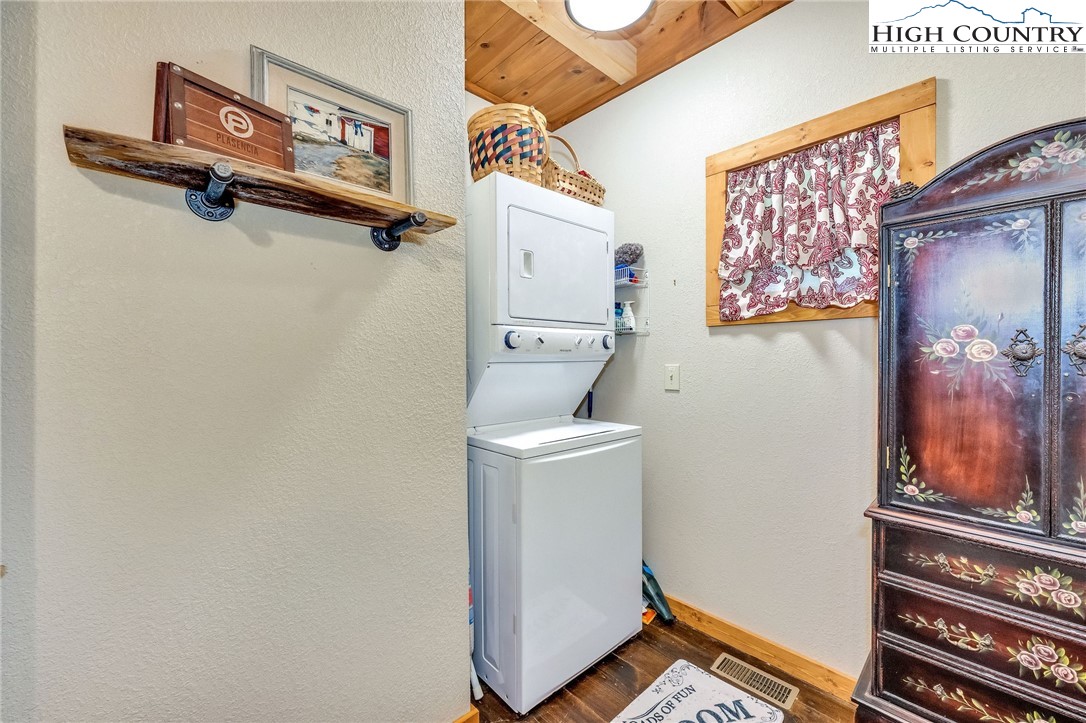 218 Cherokee Circle Jefferson, NC 28640 - Photo 24 of 50 a view of a storage & utility room with a window