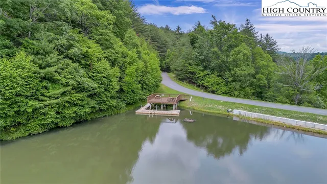 $699,900 | 218 Cherokee Circle, Jefferson, NC 28640