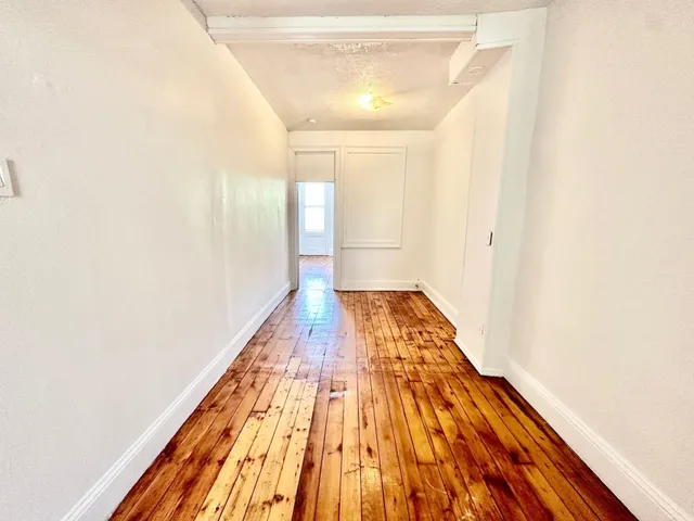 $2,200 | 521 Willow Avenue, Unit 4R, Hoboken, NJ 07030