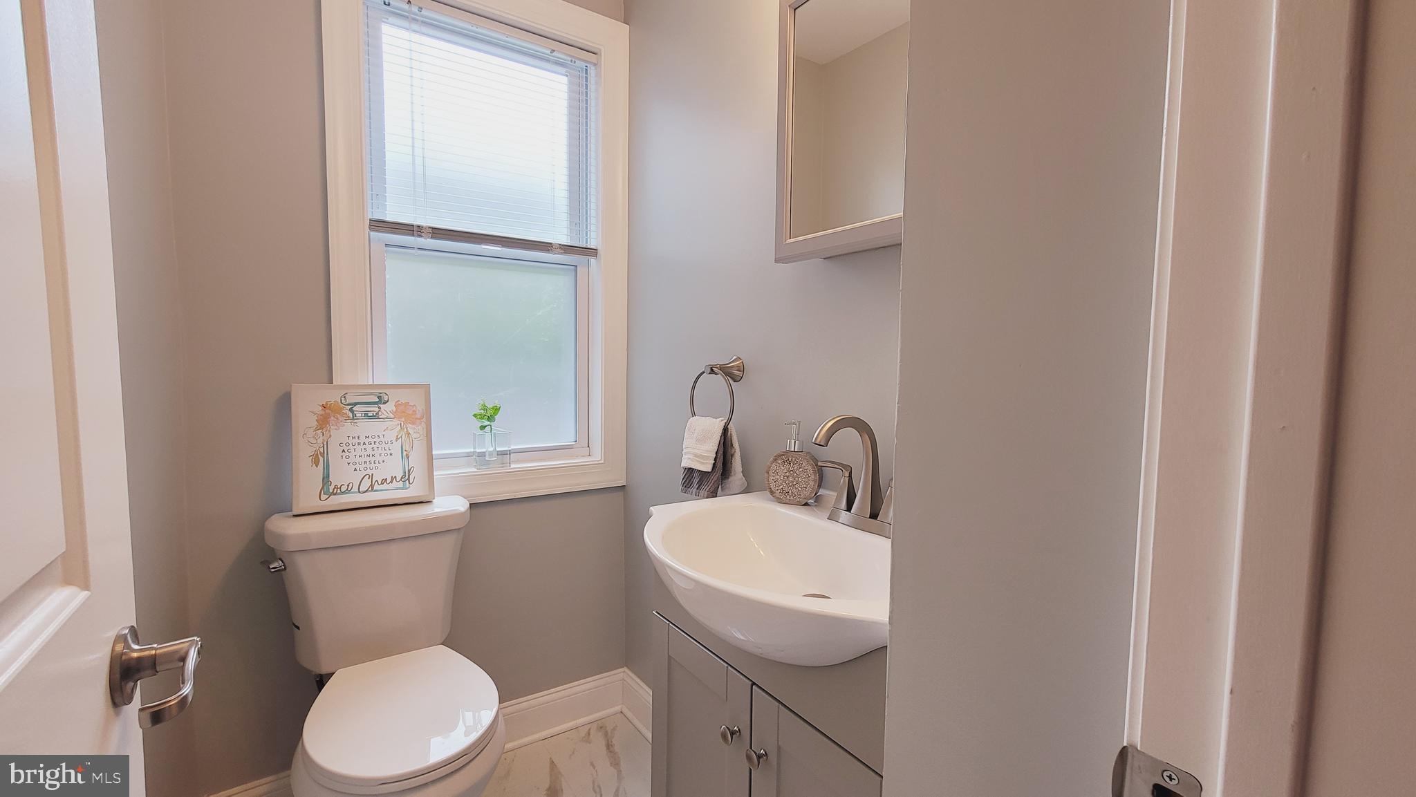 39 Carroll Street Trenton, NJ 08608 - Photo 11 of 22