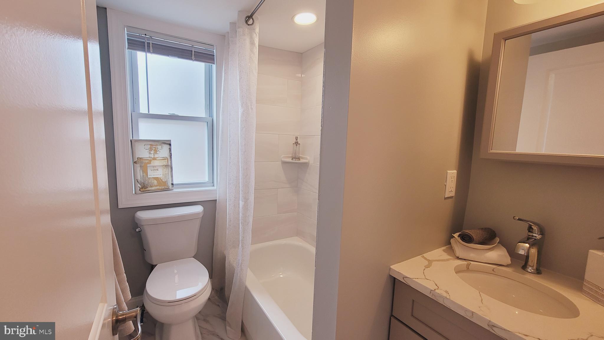 39 Carroll Street Trenton, NJ 08608 - Photo 17 of 22