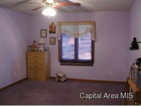 2206 Harrier Road Springfield, IL 62711 - Photo 8 of 12