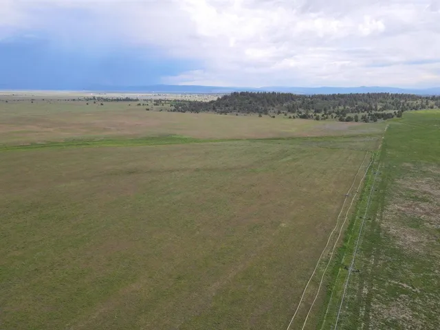 $797,500 | 1733 County Road 90, Lookout, CA 96054