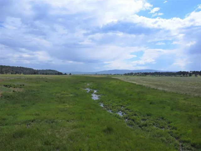 $797,500 | 1733 County Road 90, Lookout, CA 96054