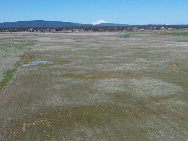 $797,500 | 1733 County Road 90, Lookout, CA 96054