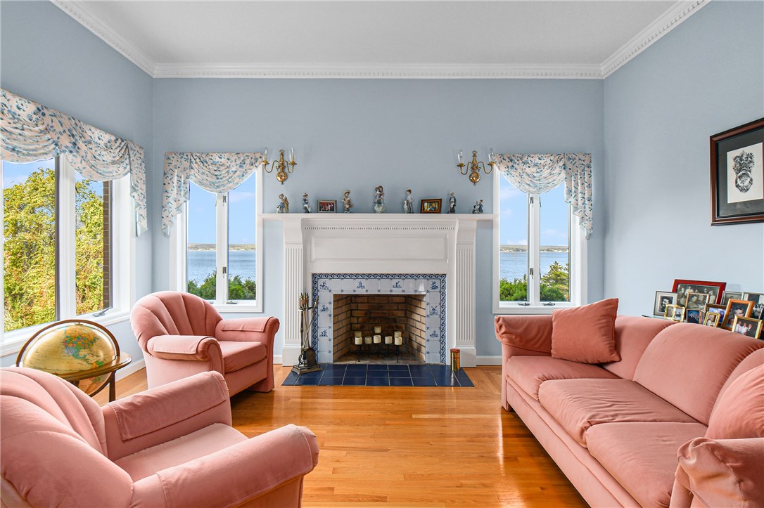 200 Lepes Road Portsmouth, RI 02871 - Photo 8 of 46