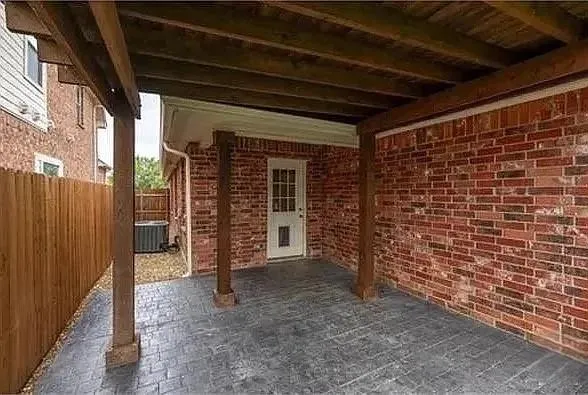 $2,395 | 1012 Raleigh Path, Denton, TX 76208