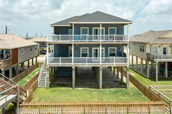 a view of a house with a swimming pool