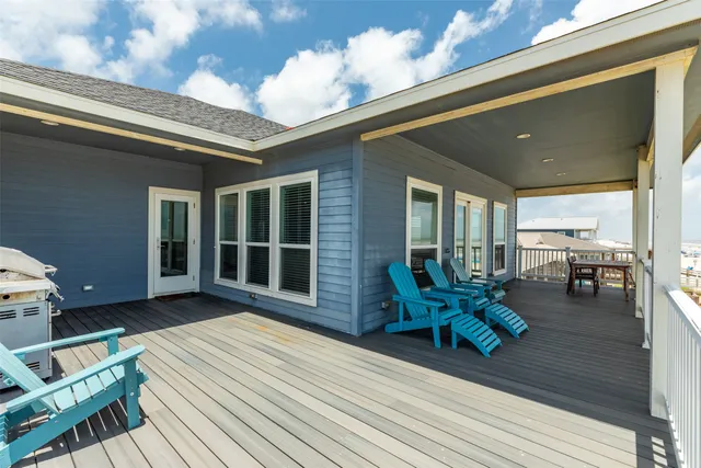 $962,667 | 109 A Santar Loop, Unit A, Surfside Beach, TX 77541