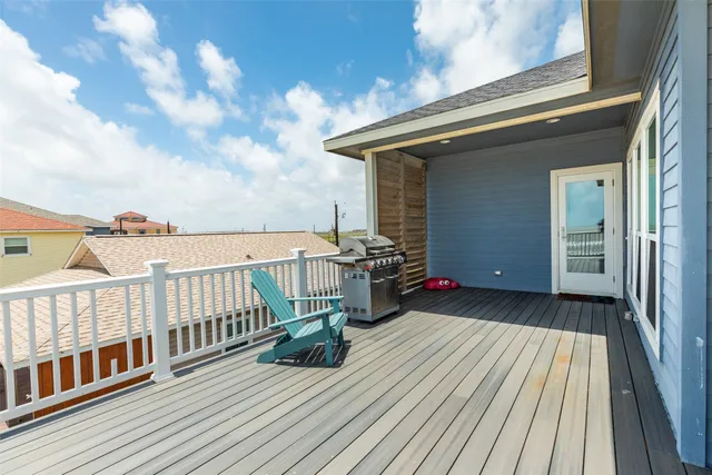 $962,667 | 109 A Santar Loop, Unit A, Surfside Beach, TX 77541