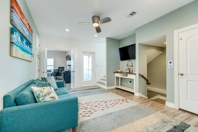 $962,667 | 109 A Santar Loop, Unit A, Surfside Beach, TX 77541