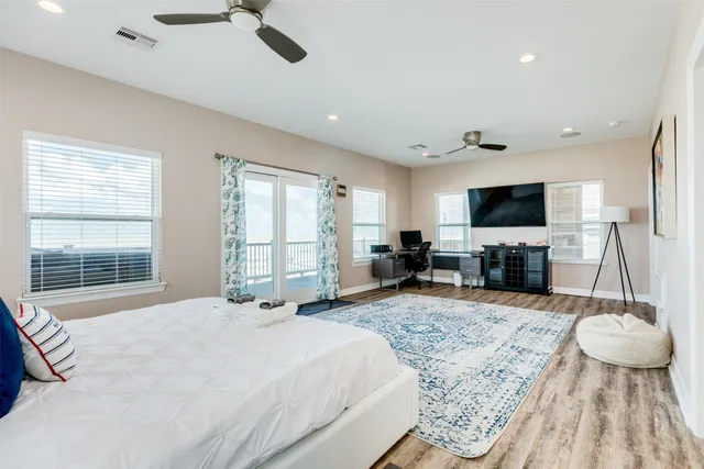 $962,667 | 109 A Santar Loop, Unit A, Surfside Beach, TX 77541