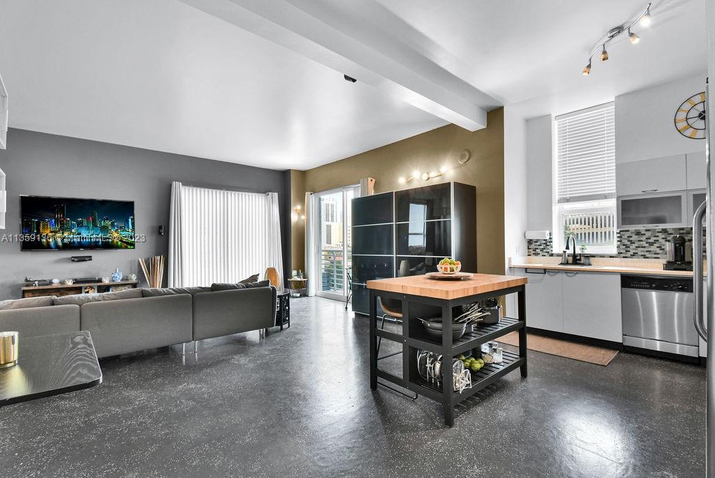 234 Northeast 3rd Street, Unit 507 Miami, FL 33132 - Photo 18 of 48