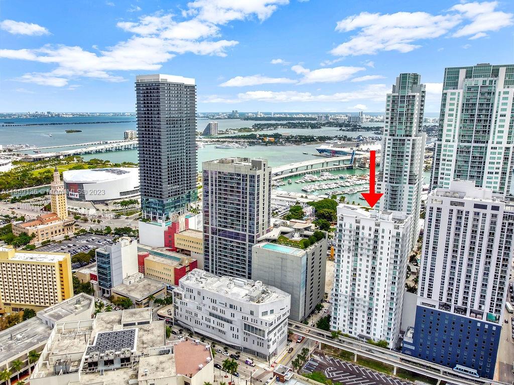 234 Northeast 3rd Street, Unit 507 Miami, FL 33132 - Photo 47 of 48 a city view