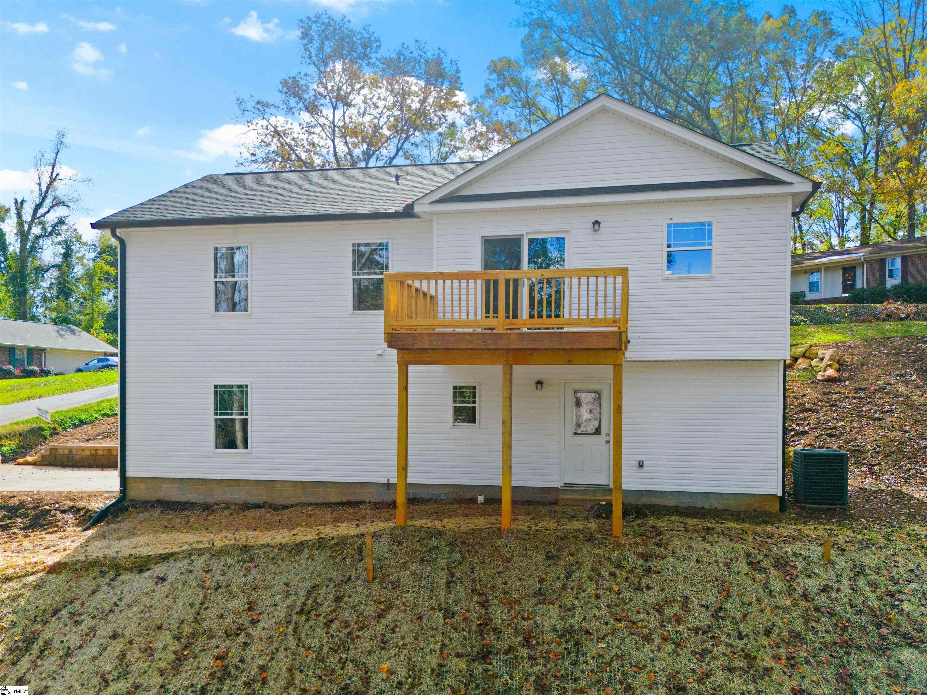 2 Hillbrook Road Taylors, SC 29687 - Photo 31 of 39