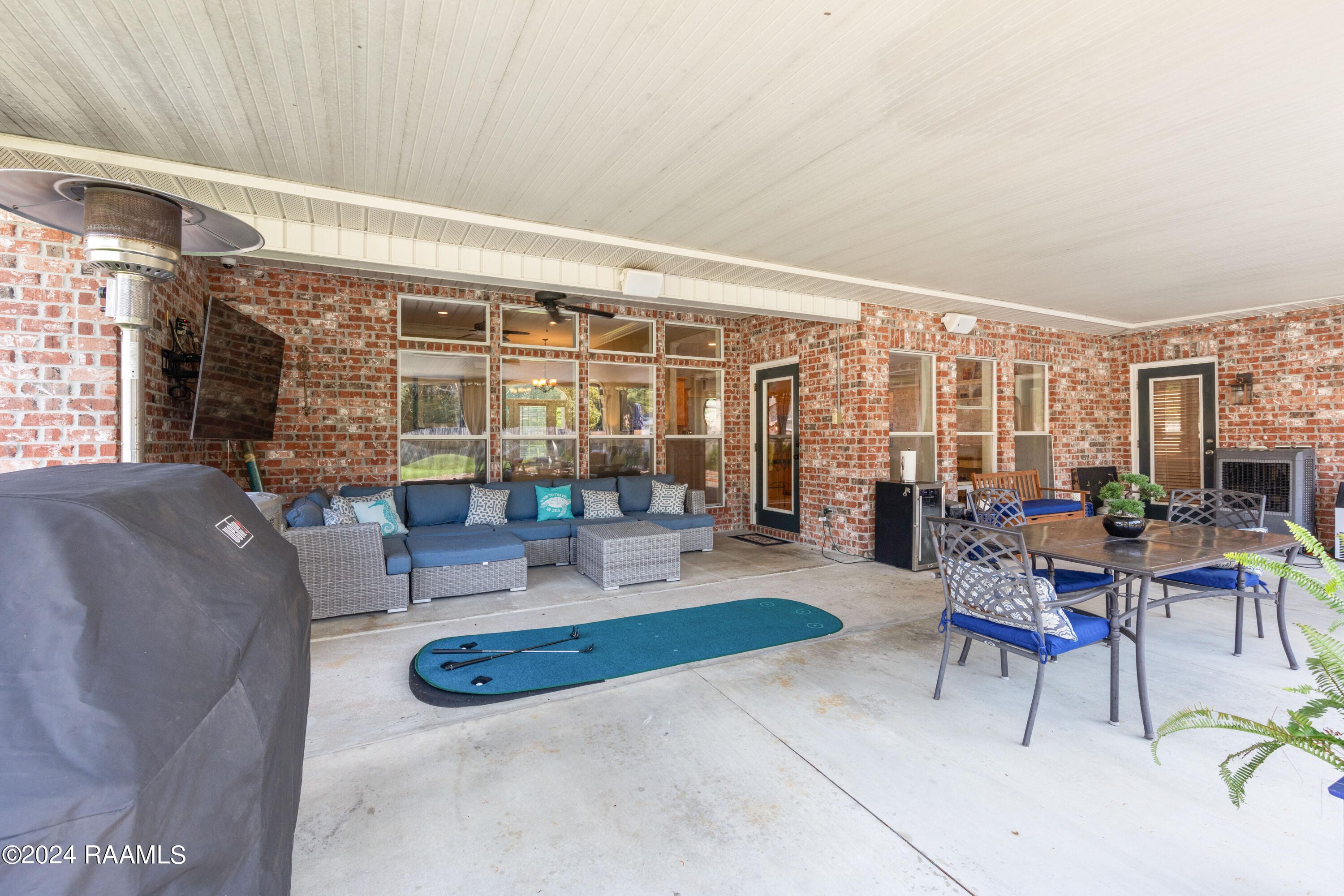 118 Longpointe Road Youngsville, LA 70592 - Photo 27 of 50 118Longpoint-26