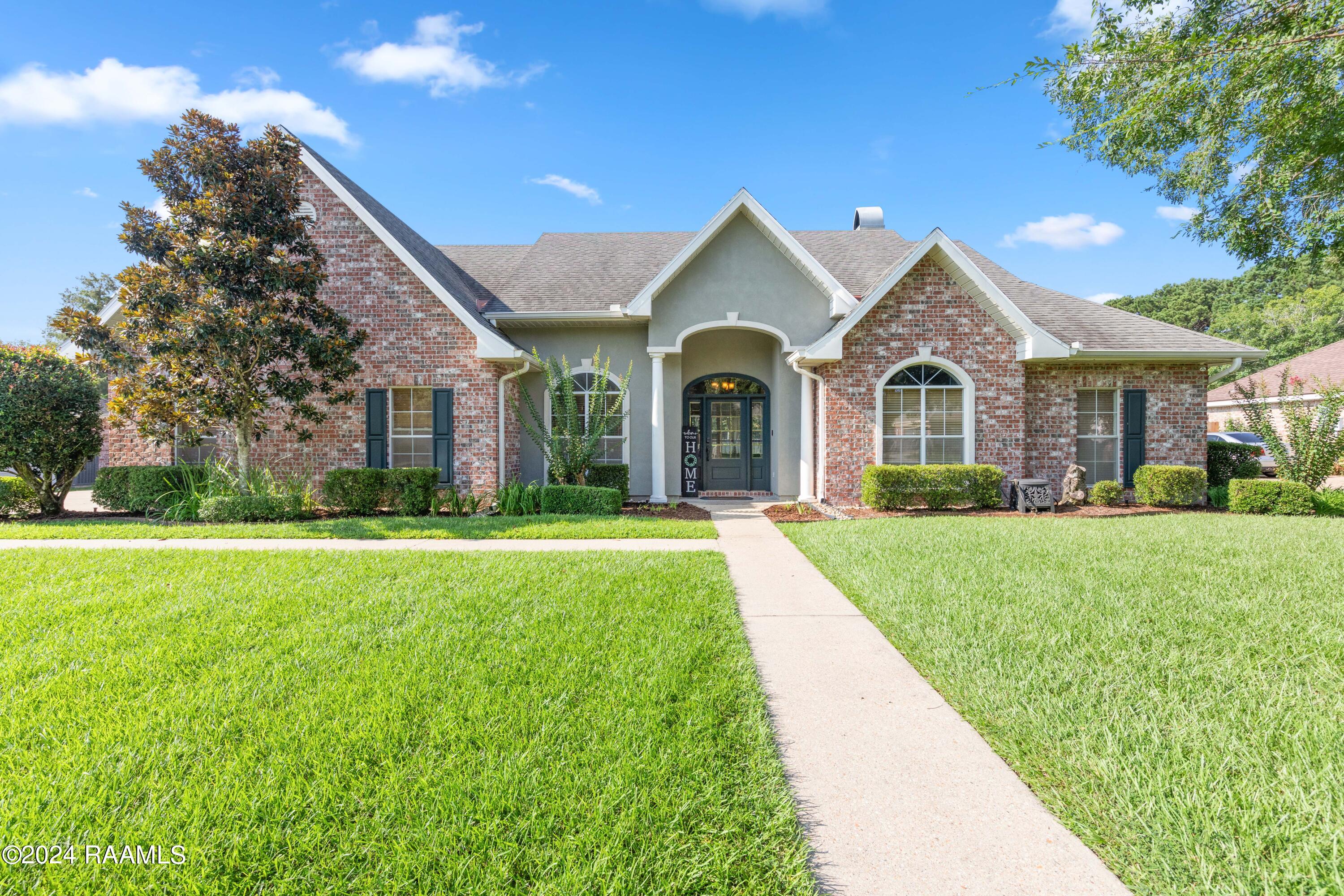 118 Longpointe Road Youngsville, LA 70592 - Photo 3 of 50 118Longpoint-2
