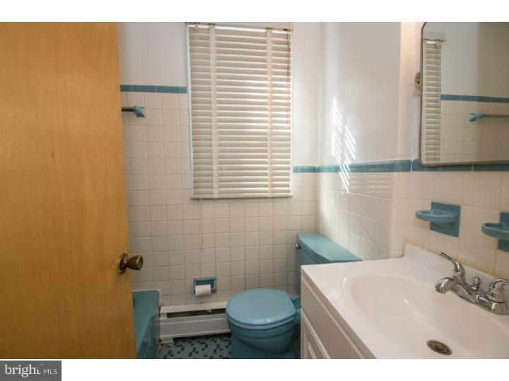 8125 Ryers Avenue Philadelphia, PA 19111 - Photo 11 of 24 Unit #1