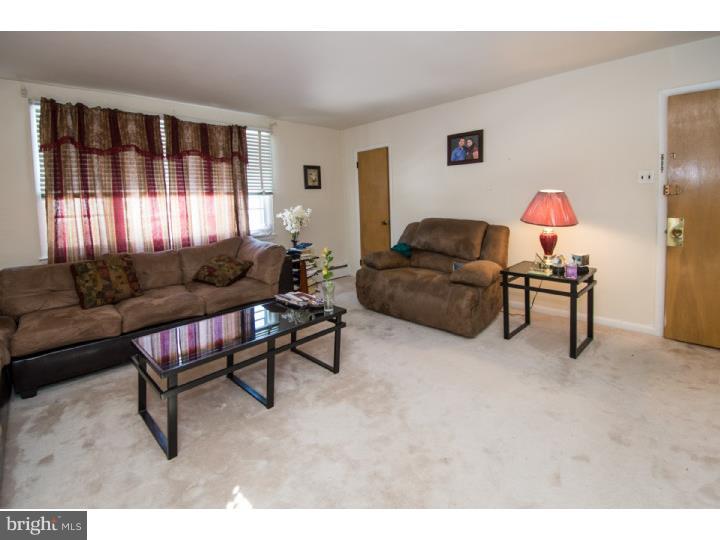 8125 Ryers Avenue Philadelphia, PA 19111 - Photo 16 of 24 Unit #2