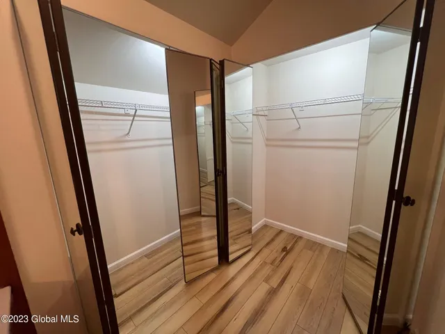 $2,600 | 13 Meadow Rue Place, Malta, NY 12020