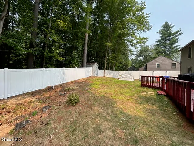 $2,600 | 13 Meadow Rue Place, Malta, NY 12020